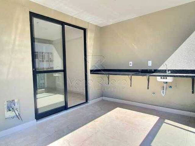 Apartamento para Venda em Rio de Janeiro - 2