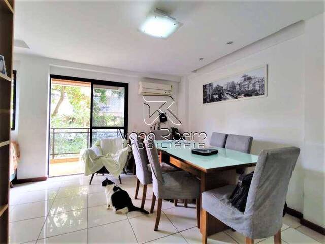 Apartamento para Venda em Rio de Janeiro - 2